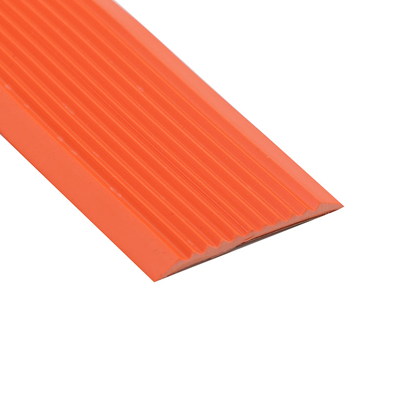 Anti slip staircase waterproof outdoor/indoor anti slip sealing strip, suitable for stairs, adhesive rubber anti slip strip, suitable for step ramps