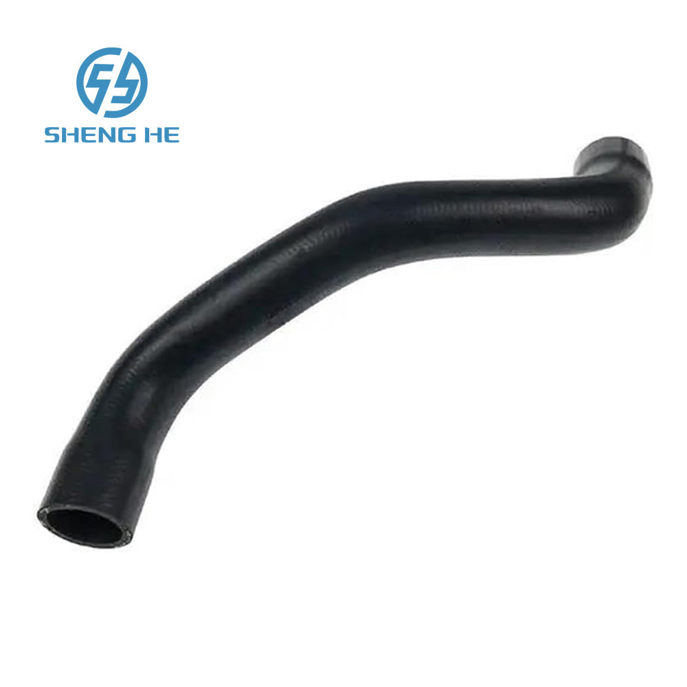 Auto Parts Engine Cooling Hose 2465010182 Radiator Hose Coolant Hose for Mercedes-Benz W176 W246 W242 C117 X117