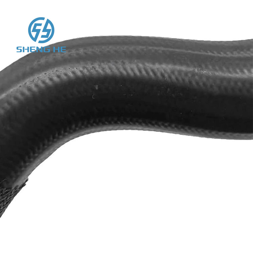 Car Engine Coolant Radiator Hose for Benz W204 C204 GLK300 2045000375 204 500 03 75