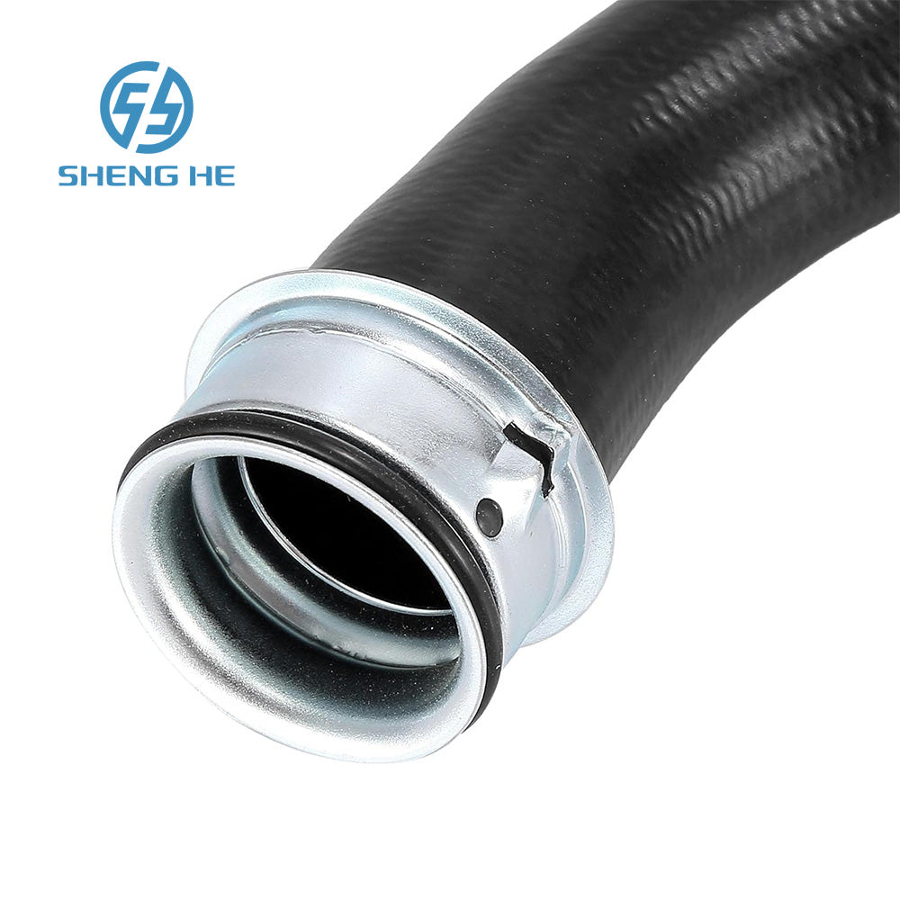 Car Upper Radiator Coolant Hose Water Pump 2045011582 Auto Part for Mercedes-Benz E250 2014-2016